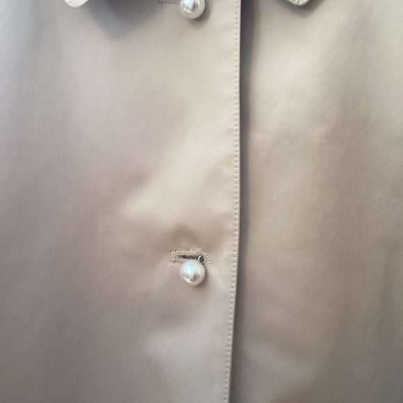 Joan and David Trench Coat Size Medium, fits like a small - Picture 8 of 14